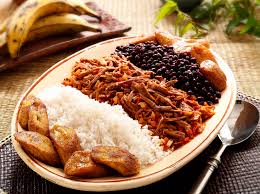 Pabellón Criollo Venezolano: Un Plato Emblemático de Tradición y Sabor