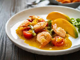 Camarones en Salsa de Mango: Un Plato Tropical y Delicioso